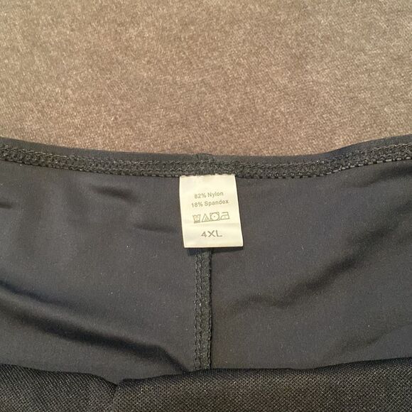 Women’s Plus Sized Tankini Swimsuit 2 Piece Flattering Ruched Sides Size 16 NEW - Picture 9 of 14